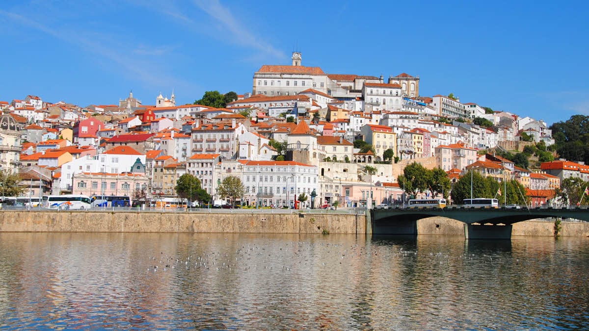 5 Best VPNs for Coimbra - VPN Fan